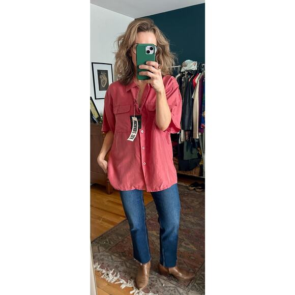 Vintage Deadstock Salmon Washable Silk Short Sleeve Button Down Blouse Sz M - Picture 1 of 8
